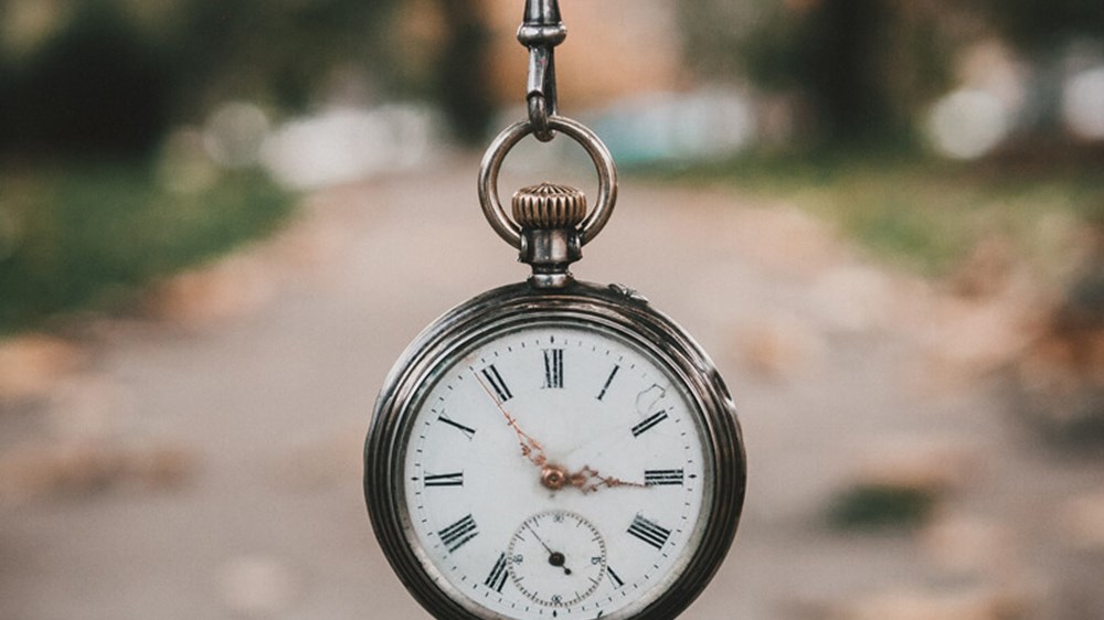 Things to consider if you're investing in the market right now