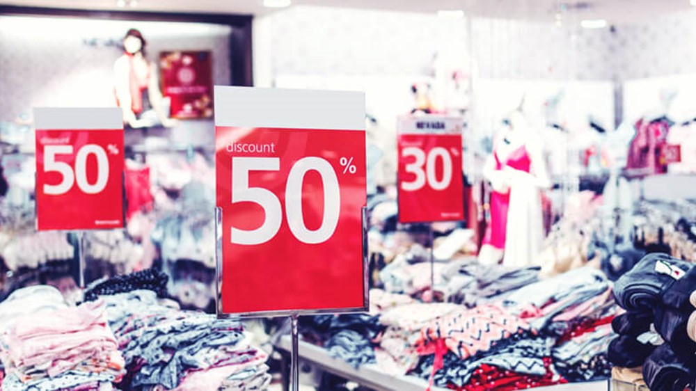 Black Friday sales in stores | Wealthify