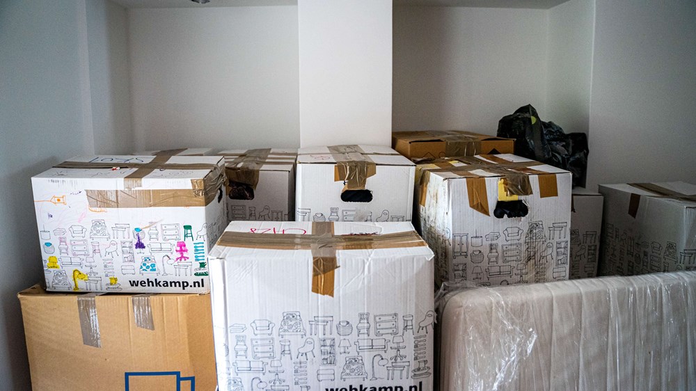 Moving boxes all packed up | wealthify.com